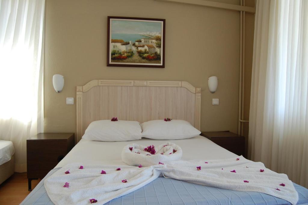 Villa Dedem Hotel Foça Buitenkant foto
